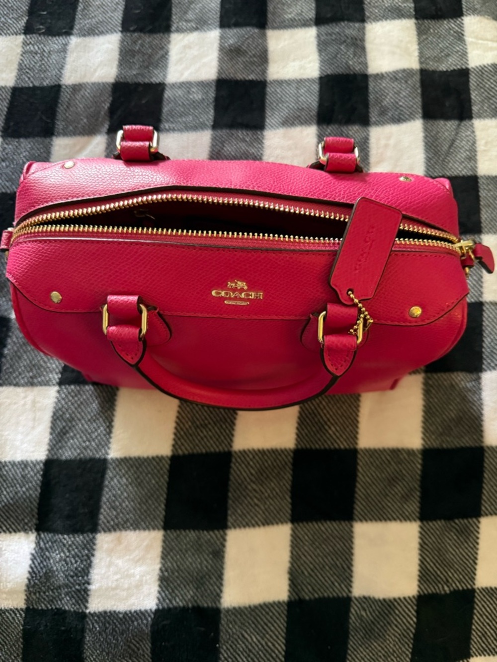 Coach Hot Pink Pebbled Leather Satchel with Gold Hardware - Picture 2 of 5